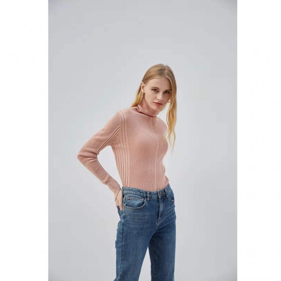 Clothing Photography on Model - Women's Jeans and Beige Top