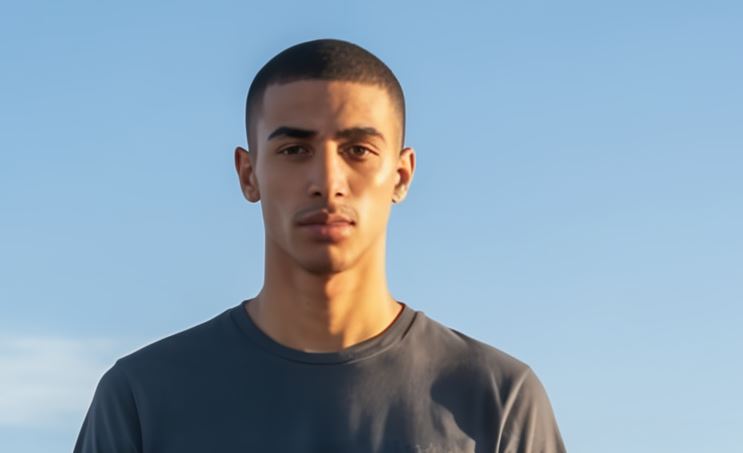 product on white photo for baby walker | amazon product photography