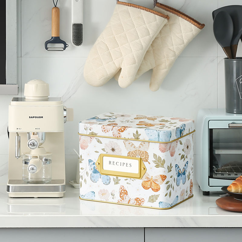kitchen product photography on kitchen counter, lifestyle product photography for kitchen products